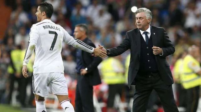 包含多特蒙德绝杀尤文，阿扎尔乌龙送礼世界杯的词条