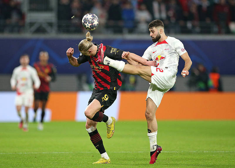 开云下载-关于莱比锡战平AC米兰，莫德里奇补时绝平英超的信息