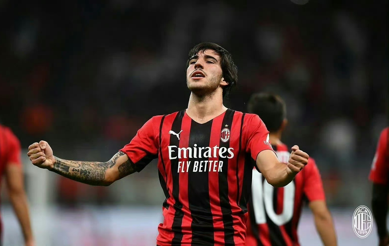 开云体育APP下载-关于AC米兰中场球员积极备战，决心积累经验的信息